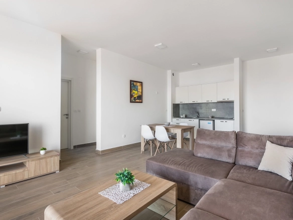 Dvosoban stan 77 m² – Seoce, Budva — fotografija 13
