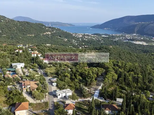 Plac 1830 m² u Mojdežu