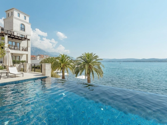 Jednosoban stan 67 m² – Tivat — fotografija 2