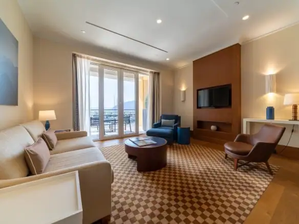 Dvosoban stan 178 m² – Tivat — fotografija 3