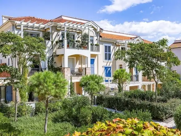 Jednosoban stan 64 m² – Radovići, Tivat — fotografija 2