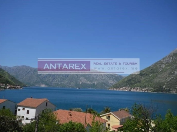 Plac za izgradnju u Stolivu