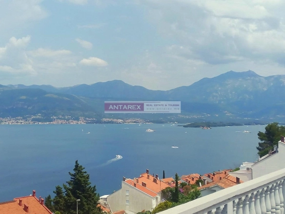Mini-hotel sa pogledom na more u Krašićima