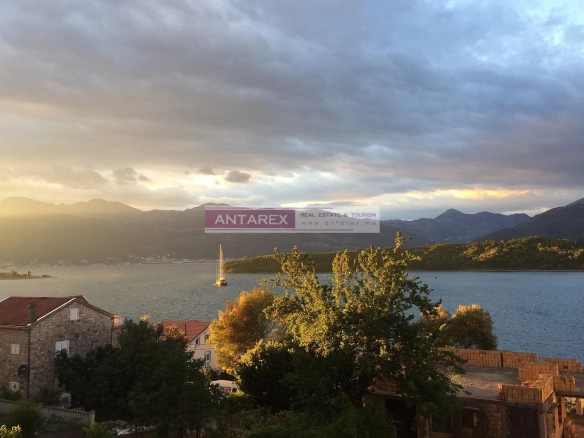 Dvosoban duplex stan u Đuraševićima