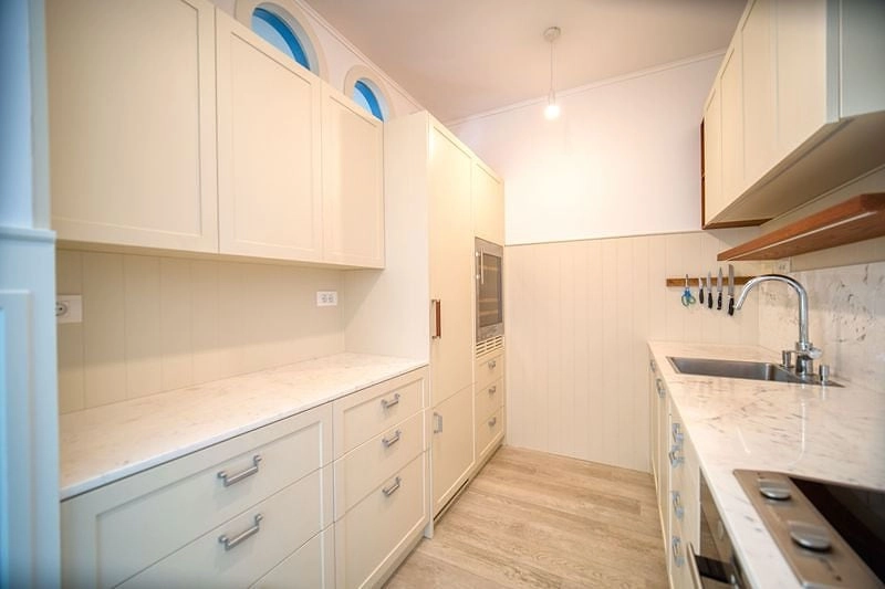 Dvosoban-stan-sa-terasom-u-Marina-Village-Lustica-7 Dvosoban stan 79 m² – Luštica — fotografija 8
