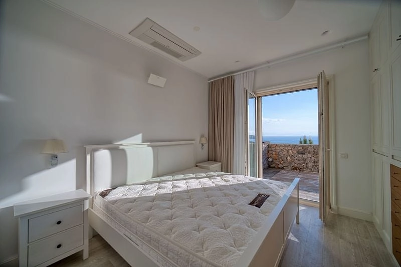 Dvosoban-stan-sa-terasom-u-Marina-Village-Lustica-9 Dvosoban stan 79 m² – Luštica — fotografija 10