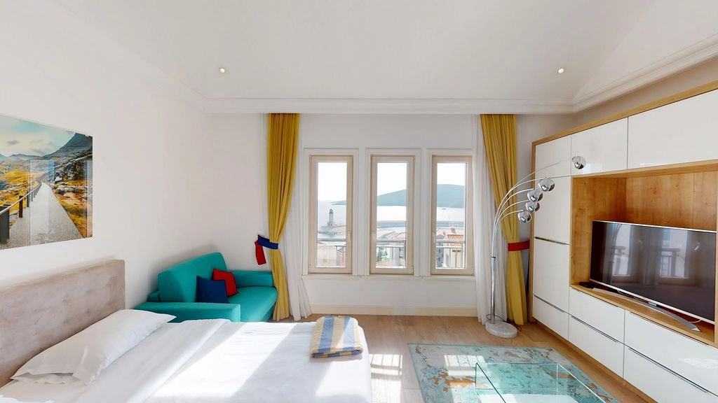 Studio-sa-terasom-u-Marina-Village-Lustica-1 Stan 55 m² – Luštica — fotografija 2