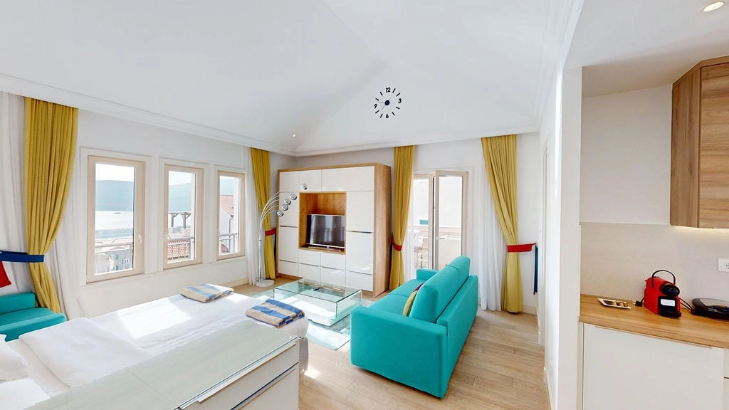 Studio-sa-terasom-u-Marina-Village-Lustica-3 Stan 55 m² – Luštica — fotografija 4