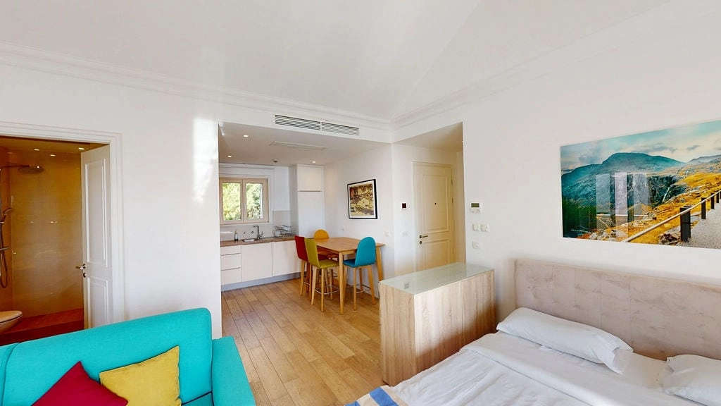 Studio-sa-terasom-u-Marina-Village-Lustica-6 Stan 55 m² – Luštica — fotografija 7