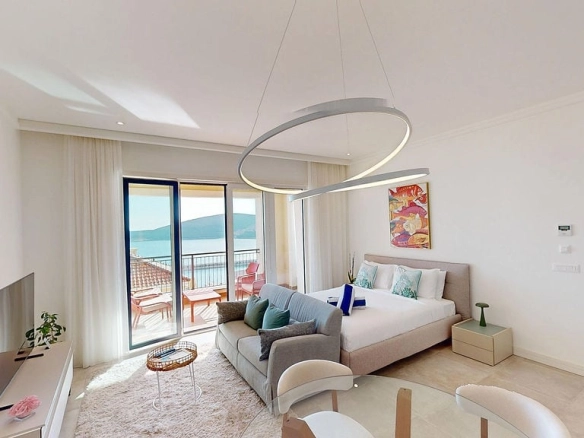 Studio sa terasom u Marina Village