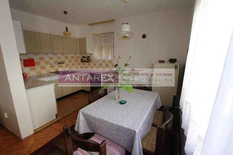 Dvosoban stan 80 m² – Igalo, Herceg Novi — fotografija 2