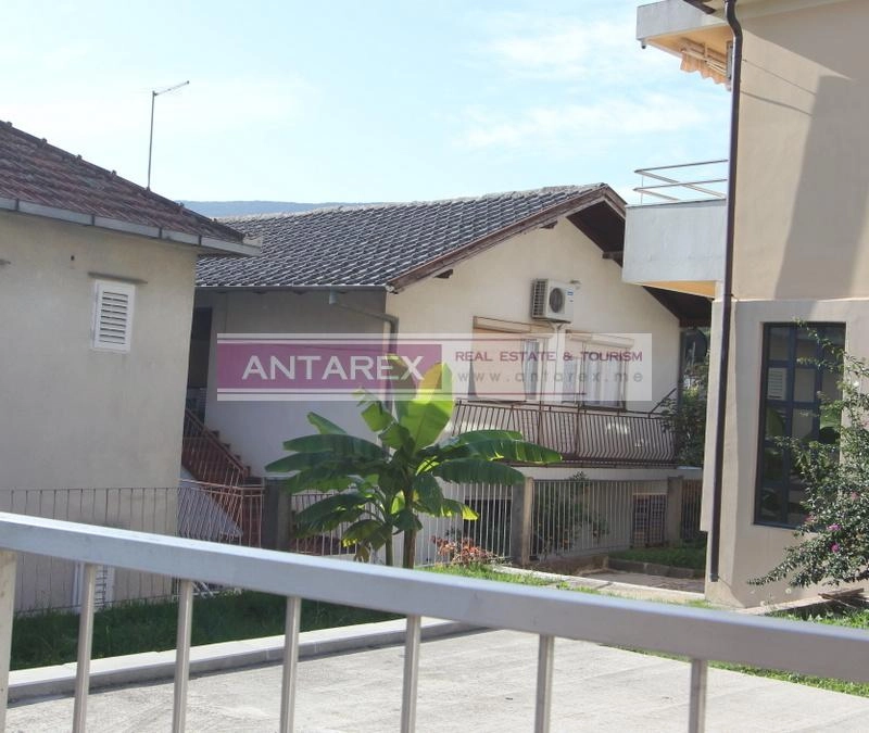 Dvosoban stan 80 m² – Igalo, Herceg Novi — fotografija 9