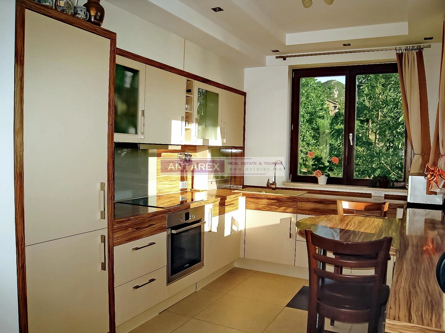 Kuća 392 m² – Sveti Stefan, Budva — fotografija 4