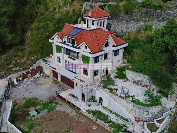 Kuća 392 m² – Sveti Stefan, Budva — fotografija 17
