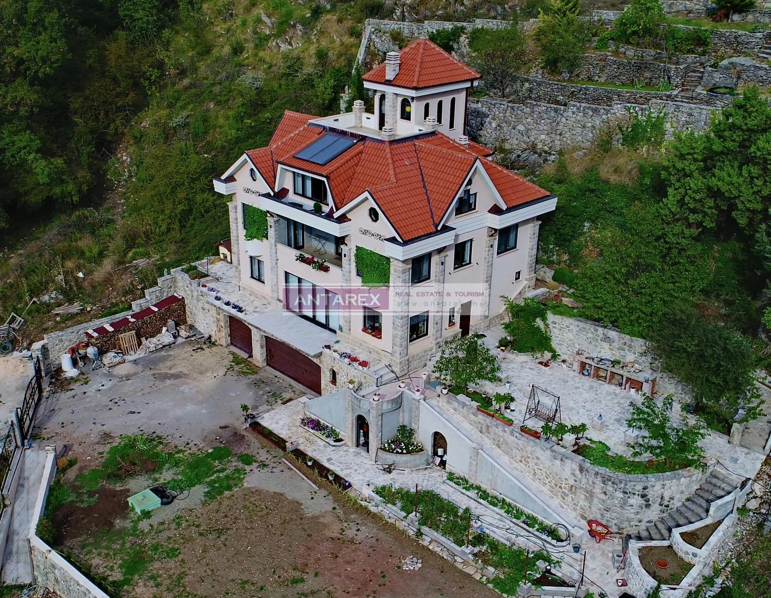 Kuća 392 m² – Sveti Stefan, Budva — fotografija 17