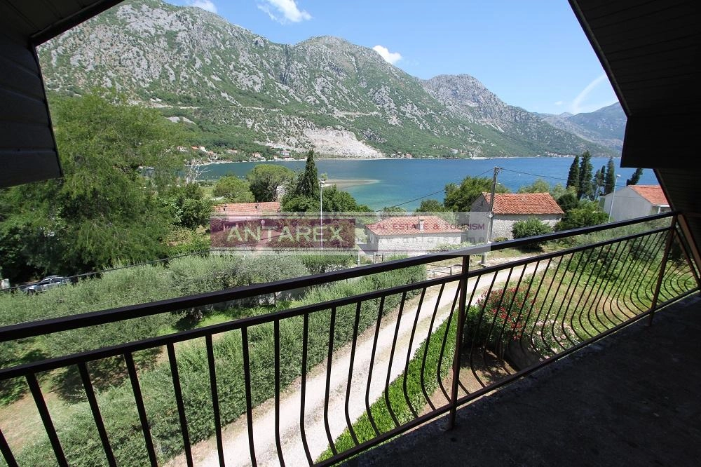 Kuca-sa-terasama-u-Kostanjici-Kotor-16 Kuća – Koštanjica, Kotor — fotografija 17