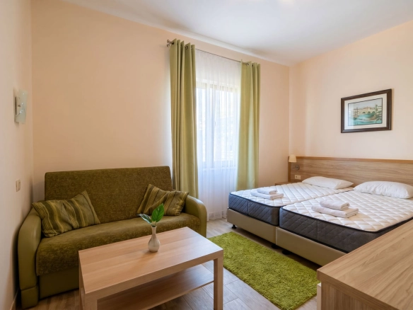 Namještena garsonjera u kompleksu Belvedere Residence