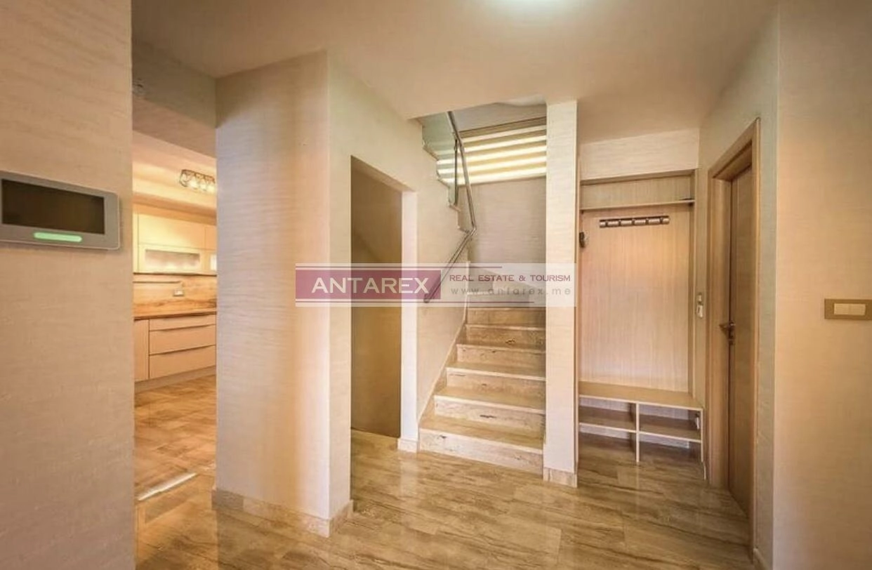 Kuća 298 m² – Krašići, Tivat — fotografija 7
