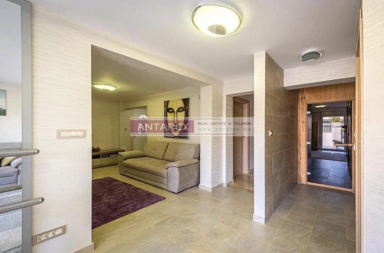 Kuća 298 m² – Krašići, Tivat — fotografija 9