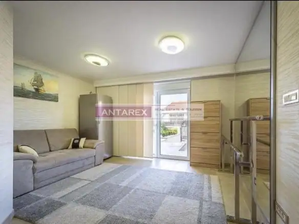 Kuća 298 m² – Krašići, Tivat — fotografija 14