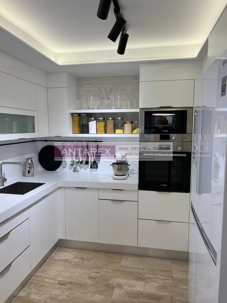Kuća 298 m² – Krašići, Tivat — fotografija 15