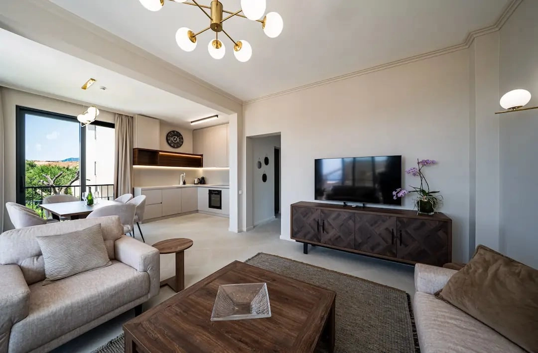 Vila-sa-bazenom-i-pogledom-na-more-Rezevici-Budva-4 Kuća 223 m² – Reževići, Budva — fotografija 5