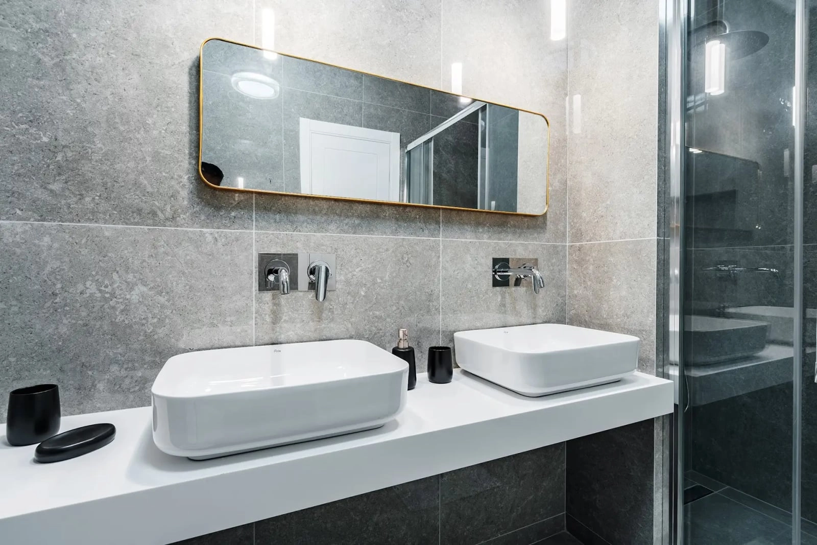 Vila-sa-bazenom-u-Rezevicima-Budva-19 Kuća 220 m² – Reževići, Budva — fotografija 20