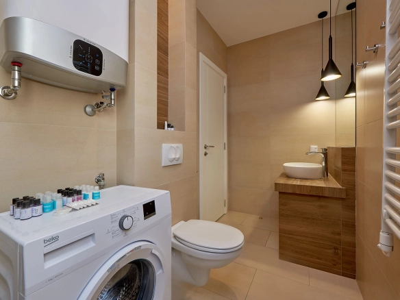 Izdavanje: Dvosoban stan 79 m² – Bečići, Budva — fotografija 10