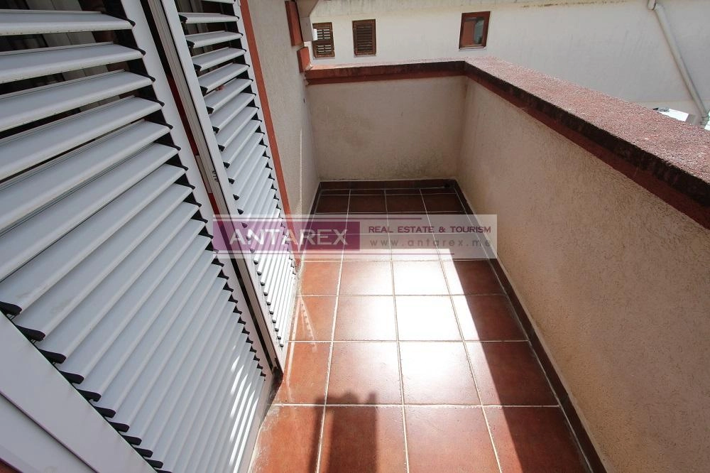 Jednosoban-stan-sa-pogledom-na-more-u-Igalu-Herceg-Novi-9 Jednosoban stan 42 m² – Igalo, Herceg Novi — fotografija 10