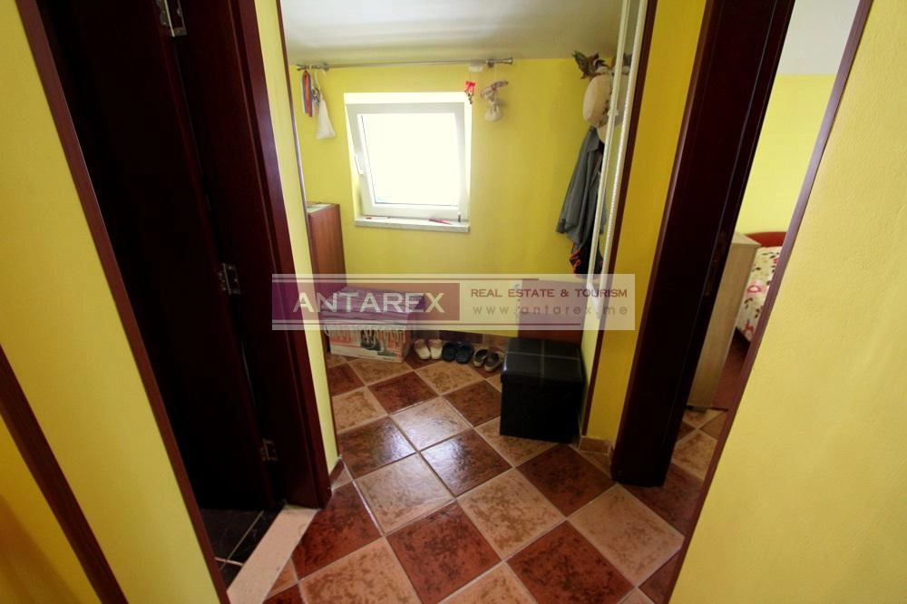 Jednosoban-stan-sa-pogledom-na-more-u-Igalu-Herceg-Novi-12 Jednosoban stan 42 m² – Igalo, Herceg Novi — fotografija 13