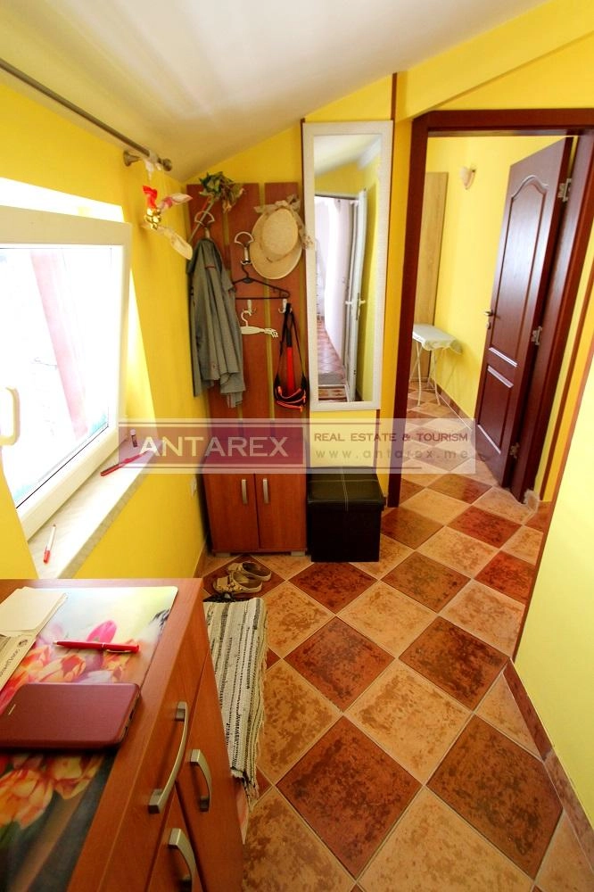 Jednosoban-stan-sa-pogledom-na-more-u-Igalu-Herceg-Novi-14 Jednosoban stan 42 m² – Igalo, Herceg Novi — fotografija 15