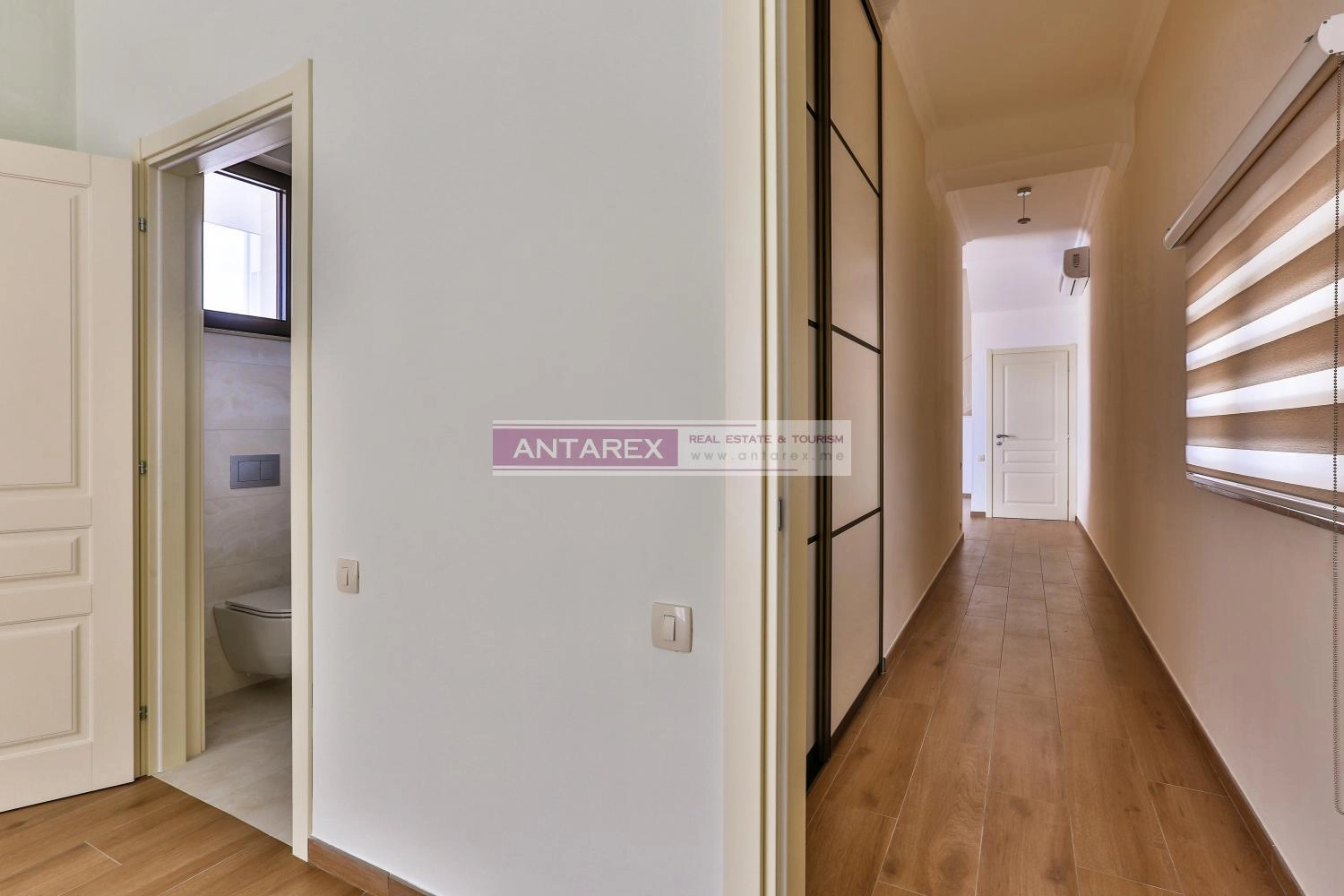 Kuca-sa-bazenom-i-pogledom-na-more-u-Tivtu-6 Kuća 290 m² – Tivat — fotografija 7