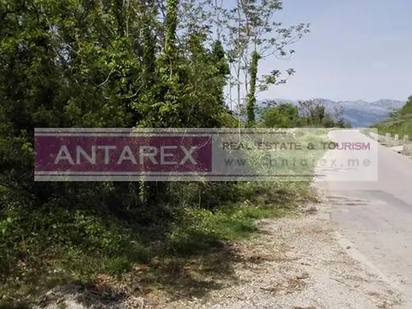 Plac 4.347 m² – Kotor — fotografija 3