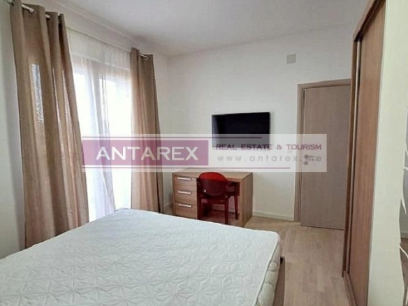 Trosoban stan 217 m² – Tivat — fotografija 4
