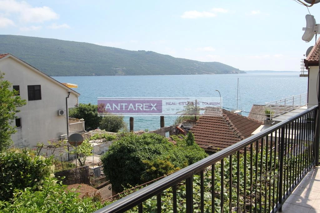 Kuca-blizu-mora-u-Zeleniki-Herceg-Novi-3 Kuća 130 m² – Zelenika, Herceg Novi — fotografija 4