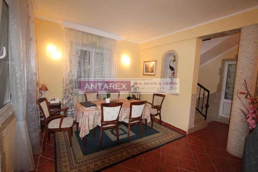 Kuca-blizu-mora-u-Zeleniki-Herceg-Novi-5 Kuća 130 m² – Zelenika, Herceg Novi — fotografija 6