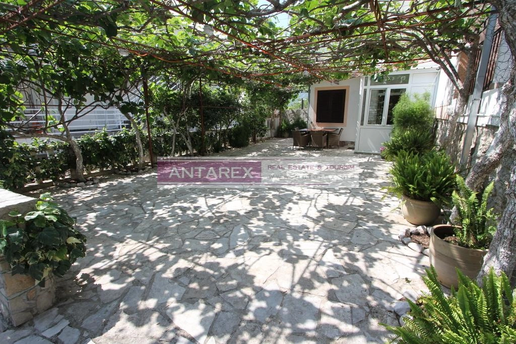 Kuca-blizu-mora-u-Zeleniki-Herceg-Novi-11 Kuća 130 m² – Zelenika, Herceg Novi — fotografija 12