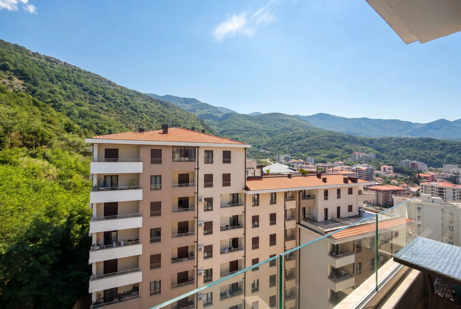 Dvosoban-stan-u-kompleksu-WOW-Becici-Budva-10 Dvosoban stan 55 m² – Bečići, Budva — fotografija 11