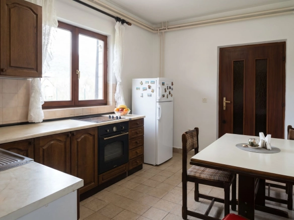 Kuća 250 m² – Lastva Grbaljska, Kotor — fotografija 5