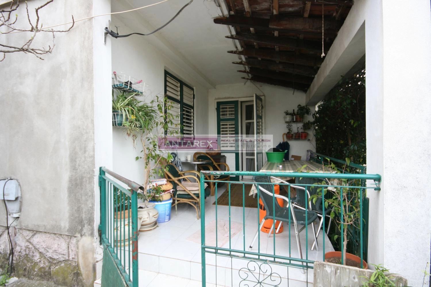 Kuca-sa-dvoristem-u-centru-Tivta-blizu-mora-7 Kuća 357 m² – Tivat — fotografija 8
