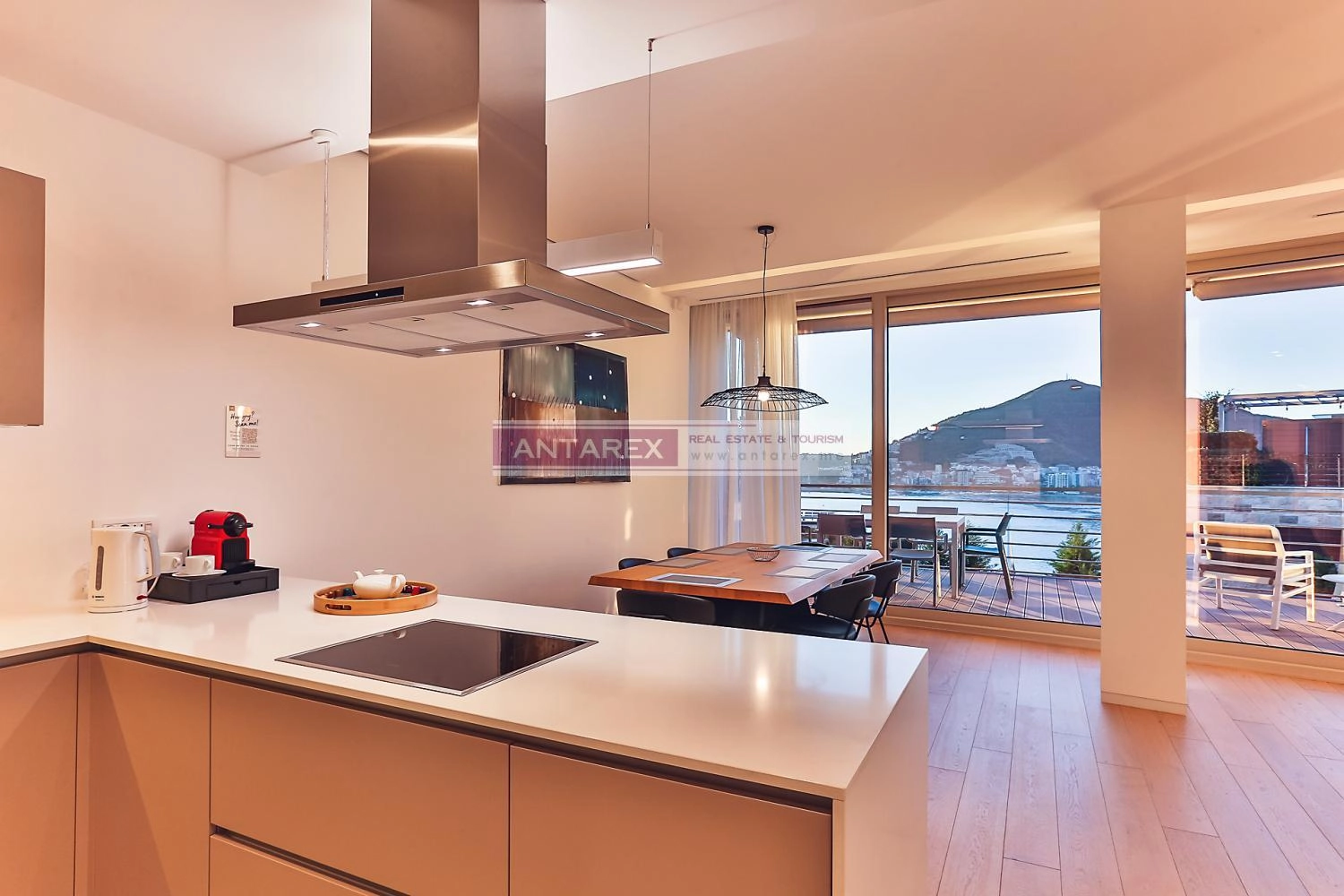 Trosoban-stan-u-kompleksu-Dukley-Gardens-Budva-6 Trosoban stan 195 m² – Budva — fotografija 7