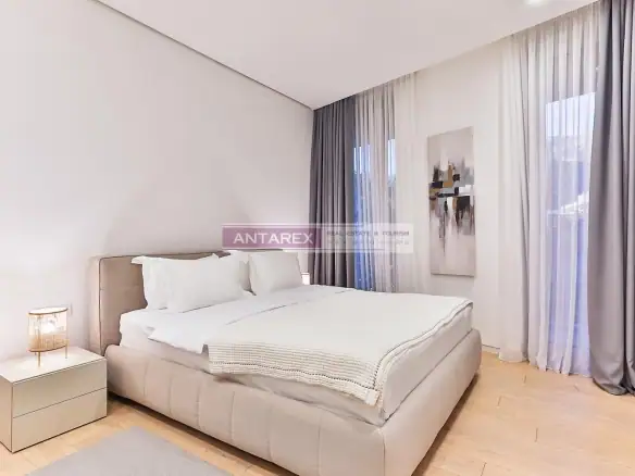 Trosoban stan 195 m² – Budva — fotografija 8