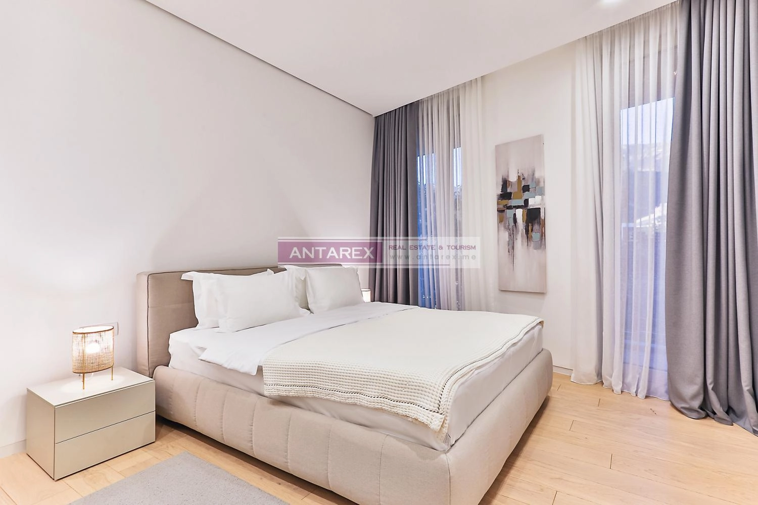 Trosoban-stan-u-kompleksu-Dukley-Gardens-Budva-7 Trosoban stan 195 m² – Budva — fotografija 8