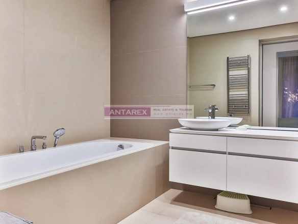 Trosoban stan 195 m² – Budva — fotografija 14