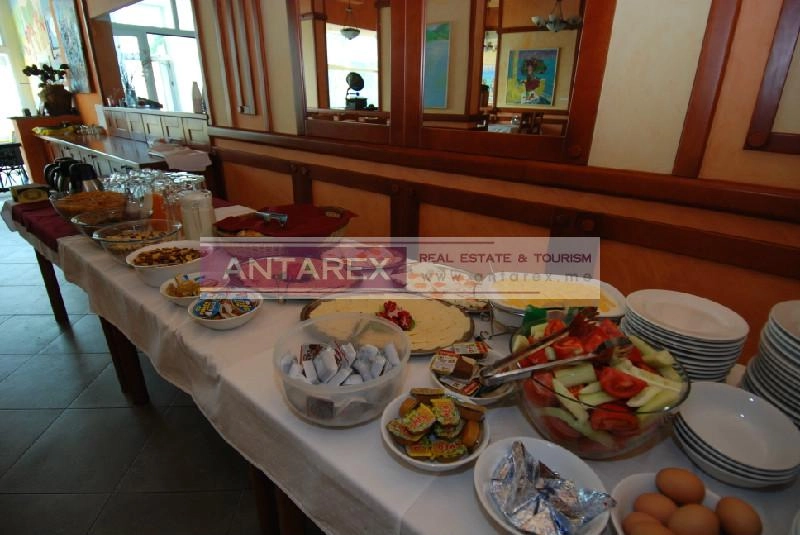 Hotel-sa-restoranom-u-Stolivu-Kotor-2 Poslovni prostor 1.630 m² – Stoliv, Kotor — fotografija 3
