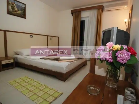 Poslovni prostor 1.630 m² – Stoliv, Kotor — fotografija 6