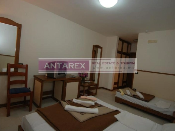Poslovni prostor 1.630 m² – Stoliv, Kotor — fotografija 7