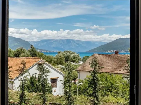Dvosoban stan 100 m² – Igalo, Herceg Novi — fotografija 11