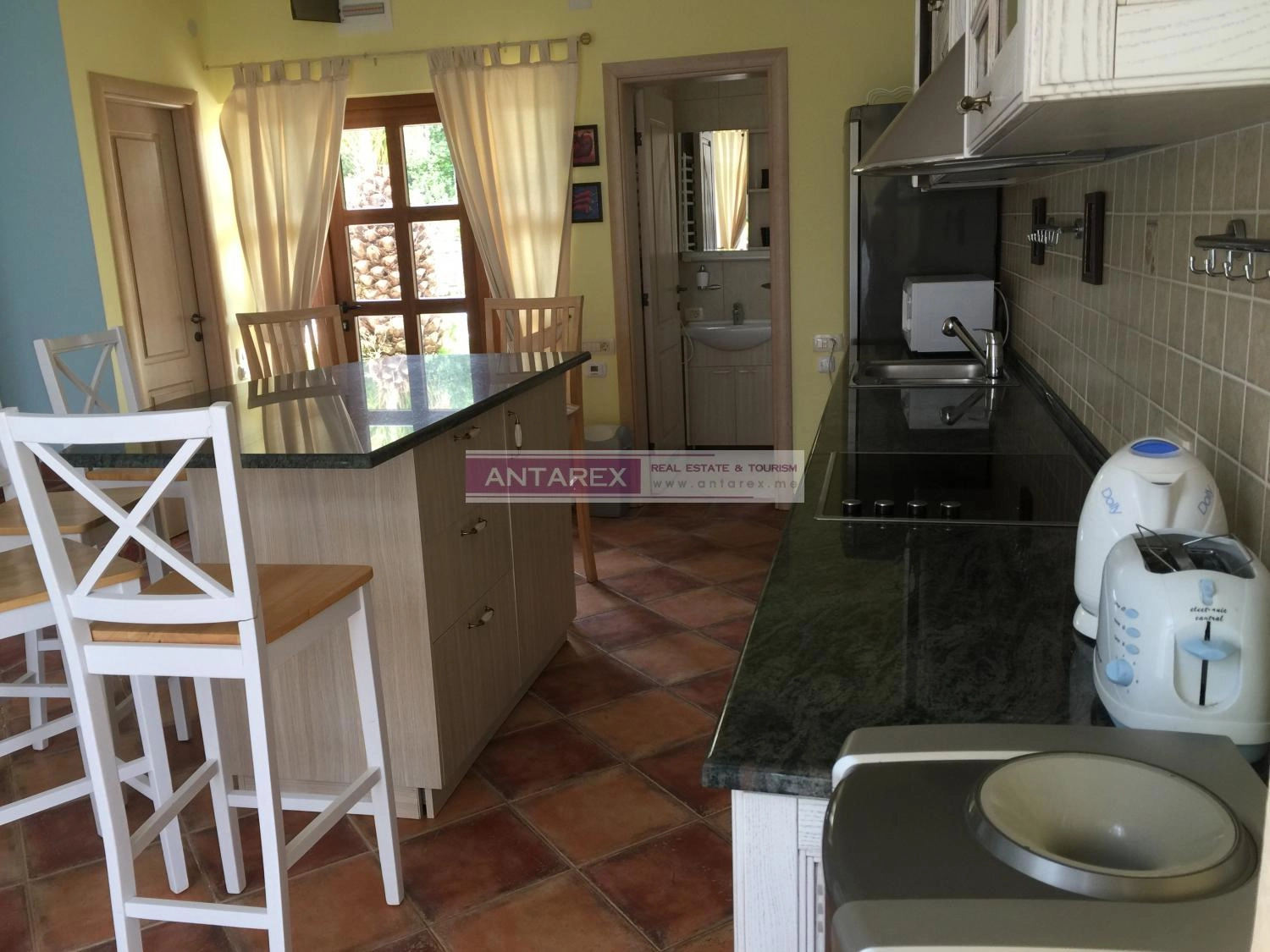 Trospratna-kuca-u-kompleksu-Vranovici-Kotor-6 Kuća 113 m² – Kotor — fotografija 7