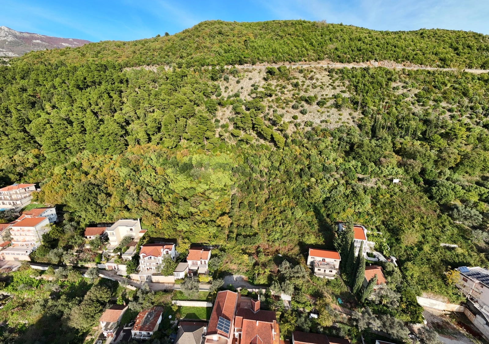 Plac-s-pogledom-na-more-u-Podkosljunu-Budva-9 Plac 1.967 m² – Podkošljun, Budva — fotografija 10